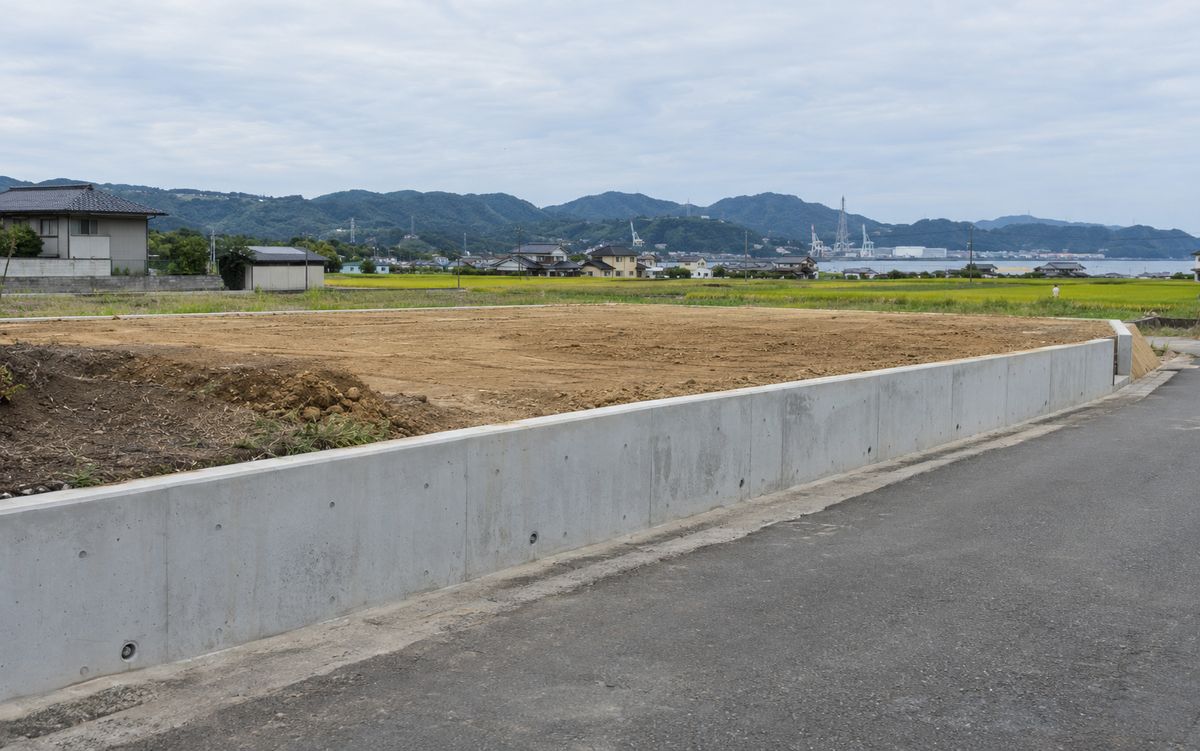 宅地造成・擁壁工事（イメージ写真）